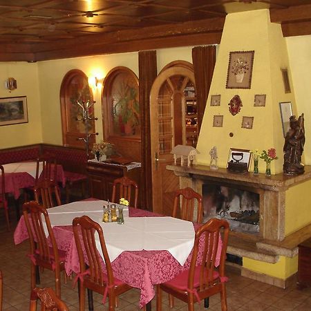 Penzion Gostilna Keber Domžale Kültér fotó